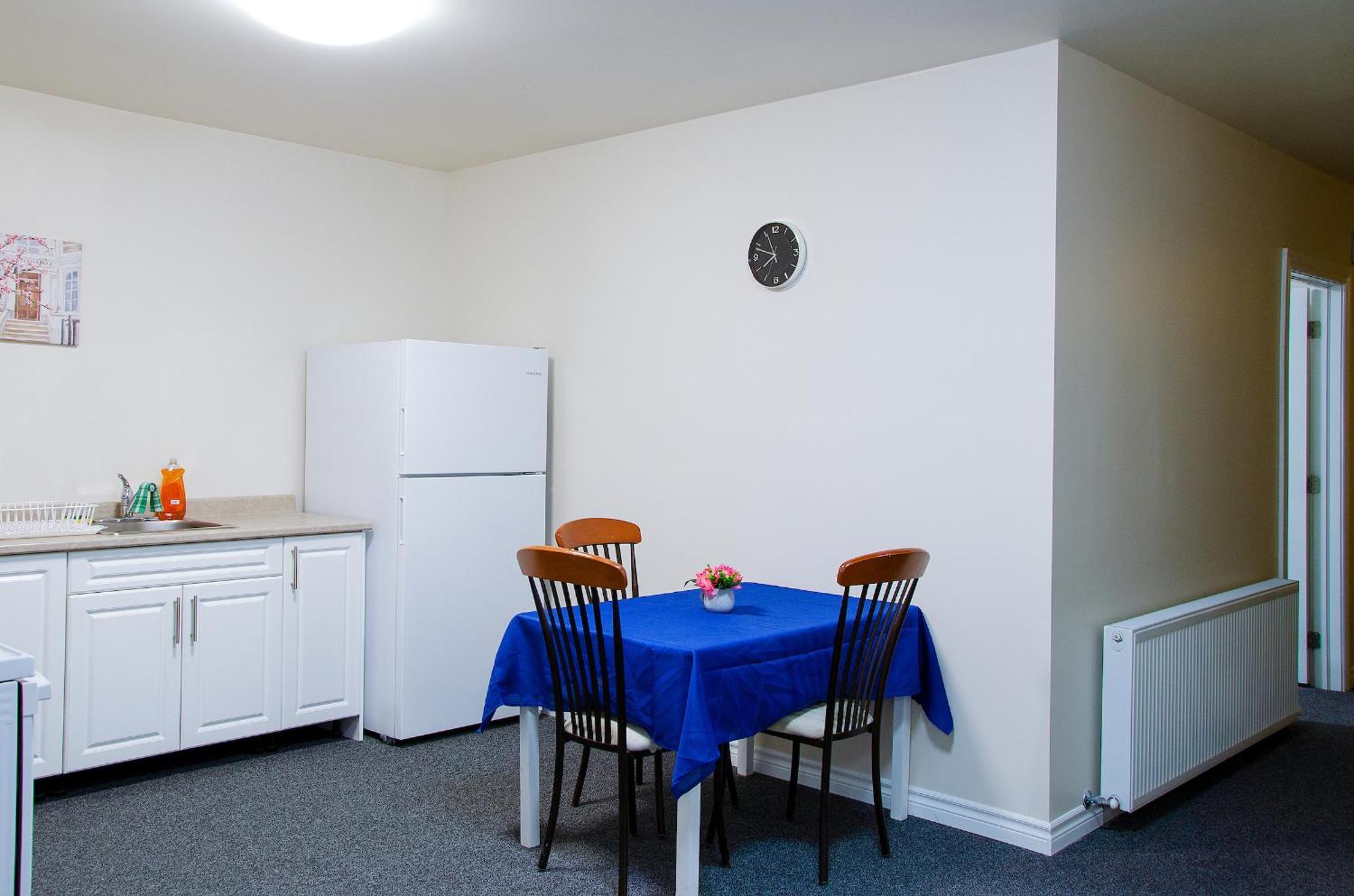 Prospectors Inn Kirkland Lake Экстерьер фото