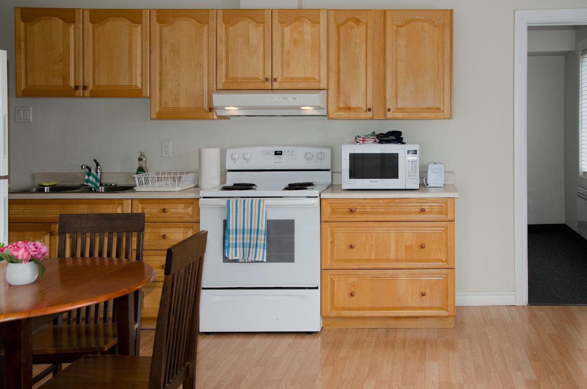 Prospectors Inn Kirkland Lake Экстерьер фото